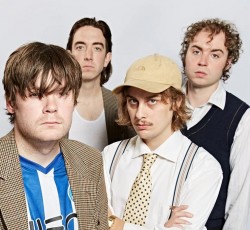 Λονδρέζικο αέρα στην Αθήνα φέρνουν οι Hotel Lux 