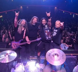 Οι Omen επιστρέφουν στην Ελλάδα για μία συναυλία 