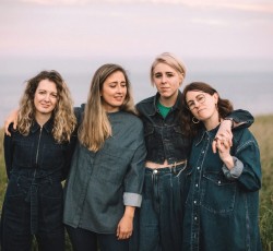 Οι Pillow Queens θα ανοίξουν τη συναυλία των Idles 