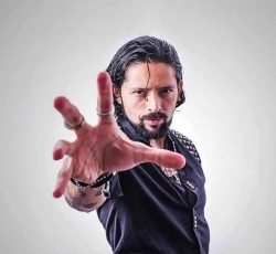 Ο Ronnie Romero επιστρέφει με νέο δίσκο και single 