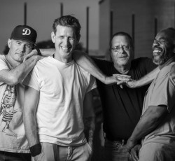 Με Dave Grohl και Ian MacKaye η δισκογραφική επιστροφή των Scream 