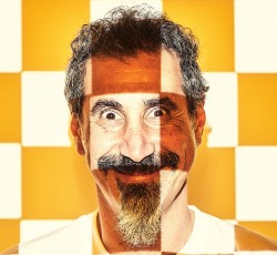 Βιογραφία θα κυκλοφορήσει ο Serj Tankian