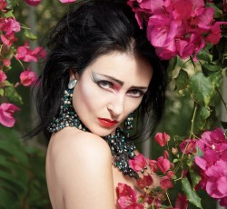 Η Siouxsie επέστρεψε θριαμβευτικά στις ζωντανές εμφανίσεις μετά από 10 χρόνια 