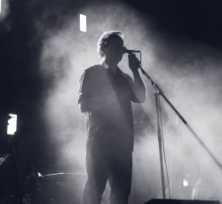 Κυκλοφόρησε ο νέος δίσκος του Θανάση Παπακωνσταντίνου 