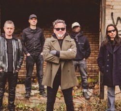 Οι Threshold επιστρέφουν στην Ελλάδα 