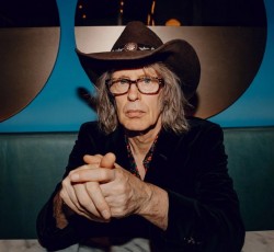 Το ιδιαίτερο μήνυμα του Mike Scott για την εμφάνιση των Waterboys στο Ηρώδειο 