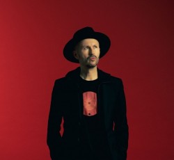 Ο Wax Tailor για μία εμφάνιση στην Αθήνα 