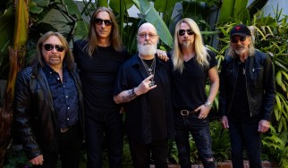 Ακούστε το "Trial By Fire" των Judas Priest
