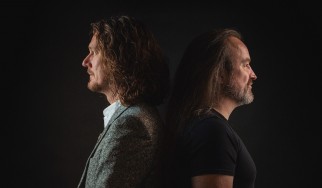 Τρίτος δίσκος από τους Damian Wilson & Adam Wakeman