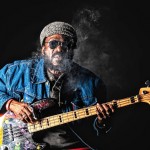 Απεβίωσε ο Aston "Family Man" Barrett των Bob Marley & The Wailers