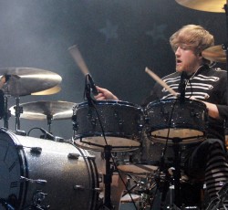 Έφυγε από τη ζωή ο Bob Bryar, πρώην ντράμερ των My Chemical Romance