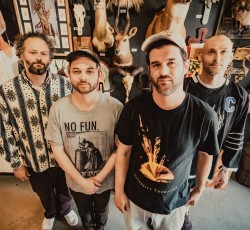 Οι Chat Pile επιστρέφουν με νέο δίσκο και single 