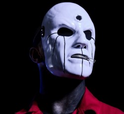 Ο Eloy Casagrande για την απόφασή του να αφήσει τους Sepultura για τους Slipknot 