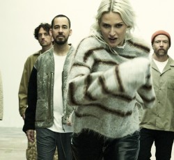 Ακούστε το "Over Each Other" των Linkin Park 