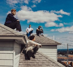 Νέος δίσκος και single από τους One Step Closer