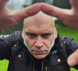 H παράκληση του Blaze Bayley για το meet & greet πριν τις συναυλίες του στην Ελλάδα 