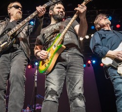 Οι Blue Öyster Cult ολοκληρώνουν την δισκογραφία τους με το "Ghost Stories" 