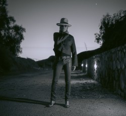 O David Eugene Edwards στην Αθήνα για μία συναυλία 