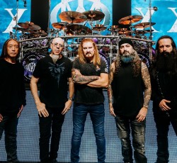 Δεύτερο single από την δισκογραφική επιστροφή των Dream Theater 