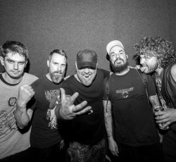 Οι θρυλικοί Integrity στην Αθήνα για μία συναυλία