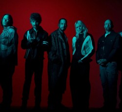 Οι Linkin Park αποκάλυψαν το "Heavy Is The Crown"