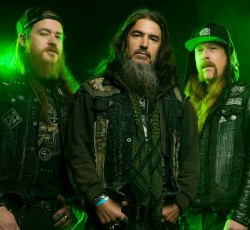 Νέο τραγούδι Machine Head με τη συμμετοχή των In Flames, Lacuna Coil και Unearth 