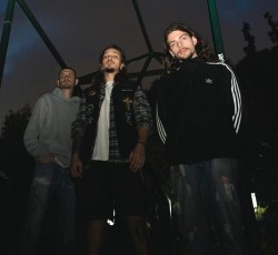 Morphing Jar, Nix και On Our Way Home ζωντανά στο Piraeus Club Academy 