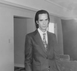 Νέο άλμπουμ και τραγούδι από τους Nick Cave & The Bad Seeds 