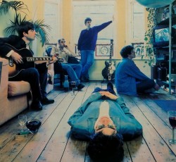 H Manchester City θα τιμήσει τους Oasis με επίσημη εμφάνιση για τα 30 χρόνια του "Definitely Maybe"