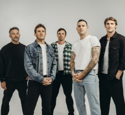 Οι Parkway Drive για μία συναυλία στο Floyd! 