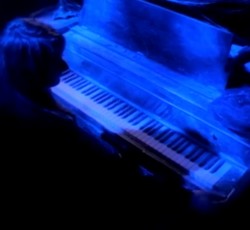 Teaser του Rockwave με "When The Crowds Are Gone" 