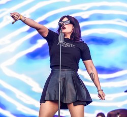 Οι Spiritbox επιστρέφουν με το καταιγιστικό "Soft Spine" 