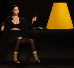 Με Dave Grohl και Josh Freese η επιστροφή της St. Vincent 