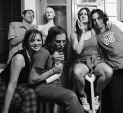 Οι Super Stereo θέλουν να περπατήσουν "Σαν Τα Γατιά"