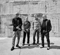 Οι The Jesus Lizard αποκάλυψαν το "Alexis Feels Sick" 