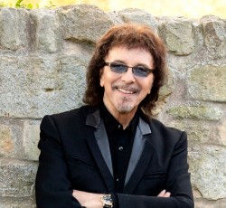 Νέο κομμάτι και video για τον Tony Iommi