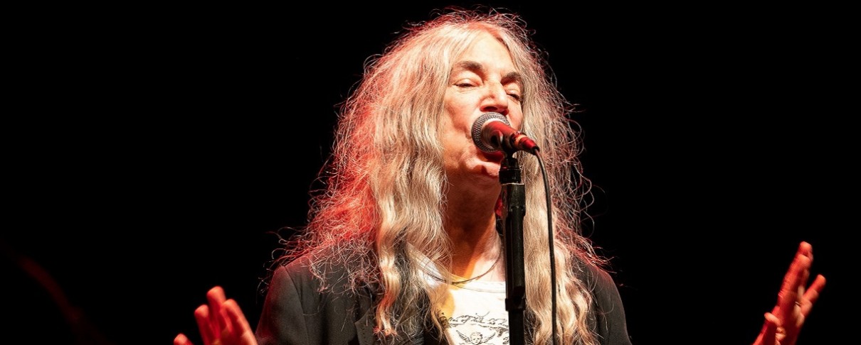 Η Patti Smith στην Αθήνα για μια συναυλία
