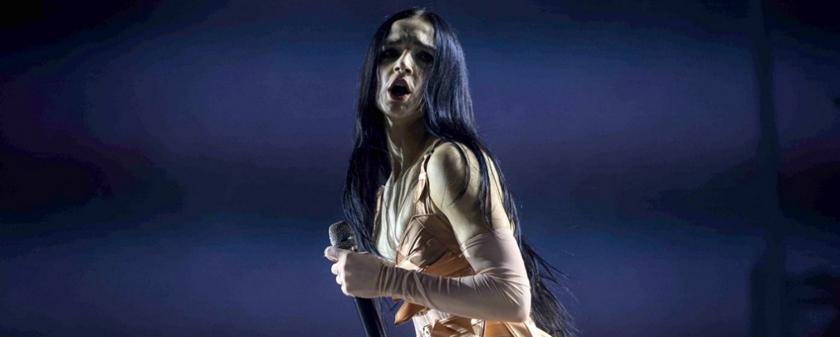 Νέος δίσκος και single για την Poppy