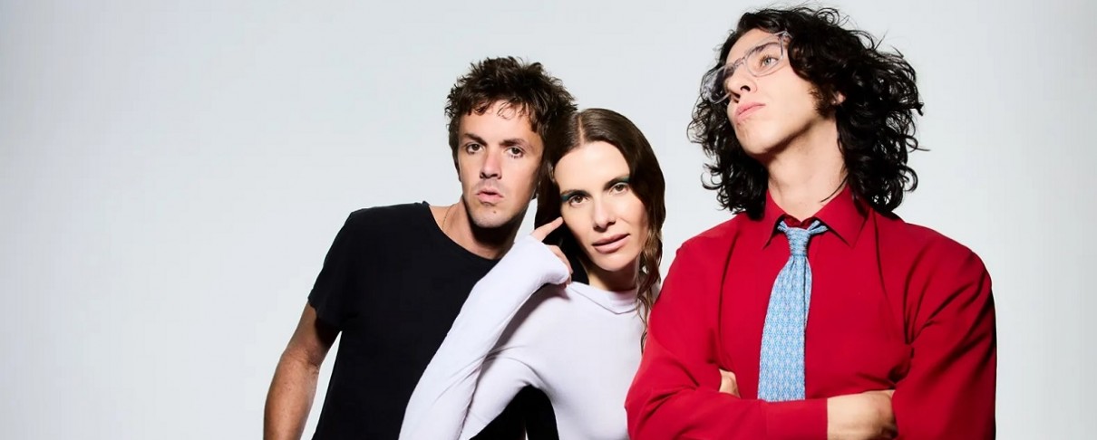 To Plisskën παρουσιάζει τους Bar Italia ζωντανά στην Αθήνα