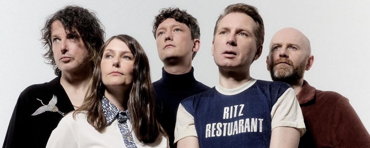 Αλλαγή χώρου για την εμφάνιση των Franz Ferdinand