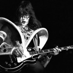 H rock κοινότητα τιμά τον Ace Frehley