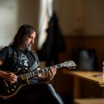 Ο Σάκης Τόλης αποκάλυψε το "Hail Thy Mighty Rock N' Roll"