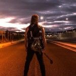 Τρίτος προσωπικός δίσκος για τον Σάκη Τόλη