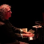 Ο Σταύρος Λάντσιας παρουσιάζει ζωντανά το νέο του άλμπουμ