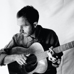 O Tom Smith των Editors ζωντανά στη Θεσσαλονίκη