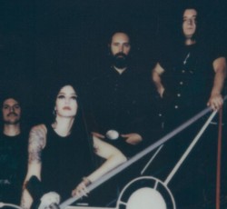 Οι Messa αποκάλυψαν το "The Dress" 