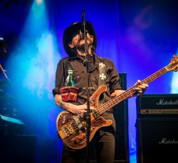 Punk δίσκος διασκευών στους Motorhead με Rancid, Pennywise, GBH, Lagwagon κ.ά.