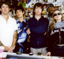 Δείτε το μοναδικό σετ των Turnstile στο NPR Tiny Desk