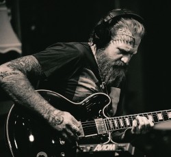 Νεκρός σε τροχαίο ο Brent Hinds των Mastodon
