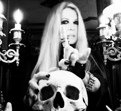 Οι Coven ζωντανά σε Αθήνα και Θεσσαλονίκη 